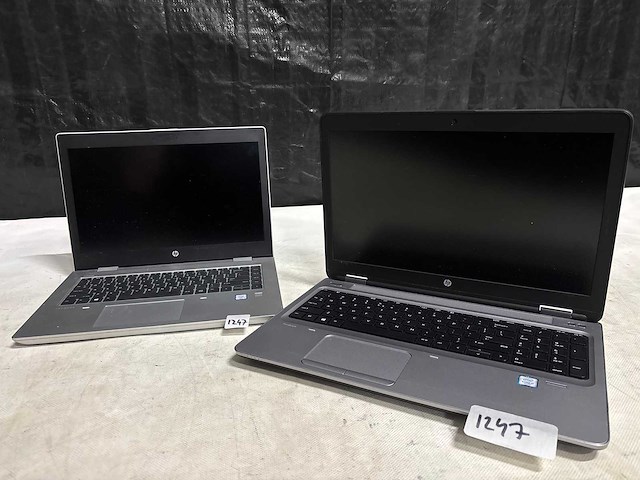 Partij - laptop (2x) - afbeelding 1 van  4