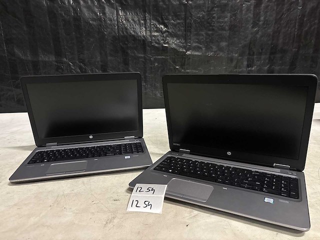 Partij - laptop (2x) - afbeelding 1 van  4