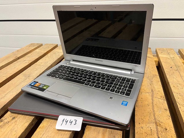 Partij - laptops (2x) - afbeelding 1 van  4