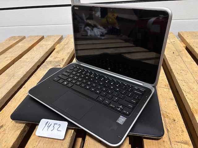 Partij - laptops (2x) - afbeelding 1 van  3