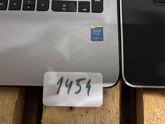 Partij - laptops (2x) - afbeelding 3 van  3