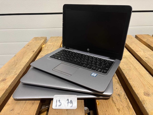 Partij - laptops (3x) - afbeelding 1 van  5