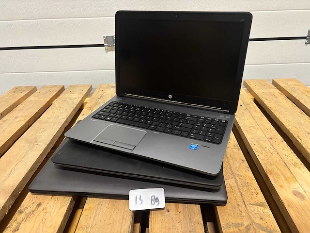 Partij - laptops (3x) - afbeelding 1 van  5