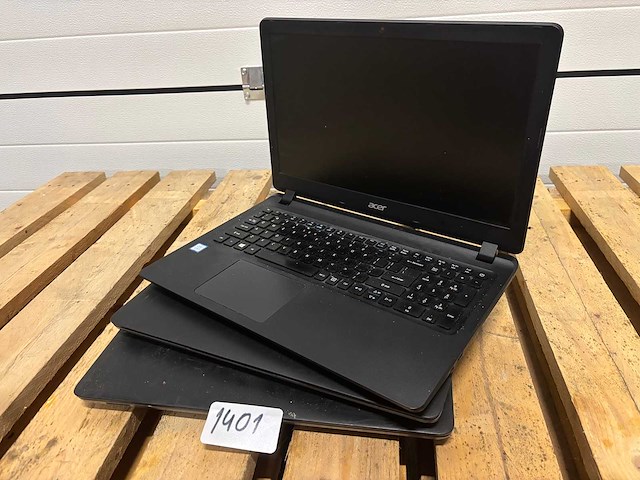 Partij - laptops (3x) - afbeelding 1 van  5