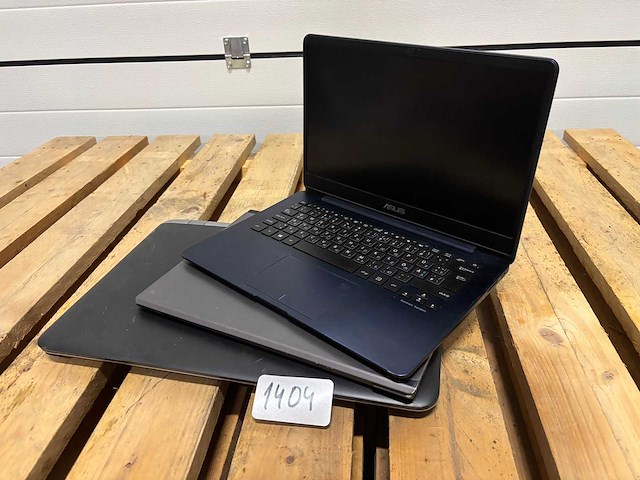 Partij - laptops (3x) - afbeelding 1 van  4