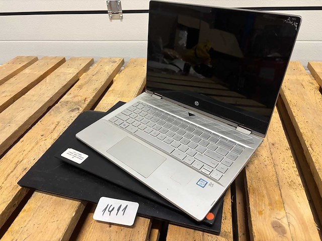 Partij - laptops (3x) - afbeelding 1 van  5