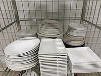 Partij - porselein - servies - afbeelding 4 van  6