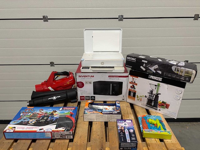 Partij - retourgoederen - afbeelding 1 van  1