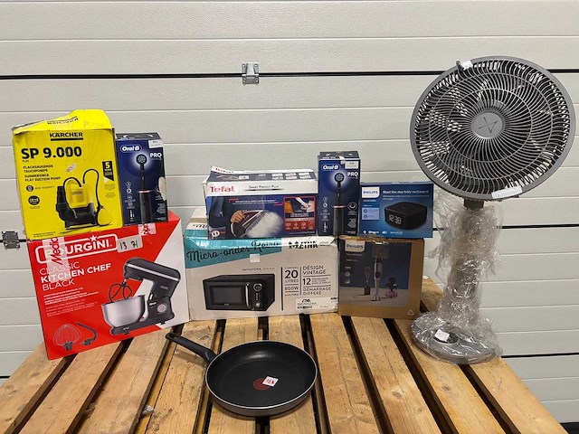 Partij - retourgoederen - afbeelding 1 van  1