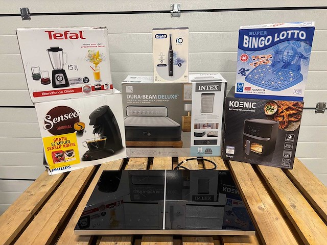 Partij - retourgoederen - afbeelding 1 van  1