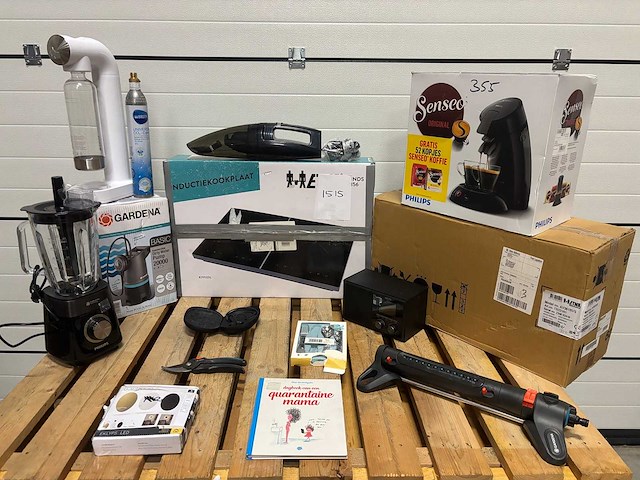 Partij - retourgoederen - afbeelding 1 van  1