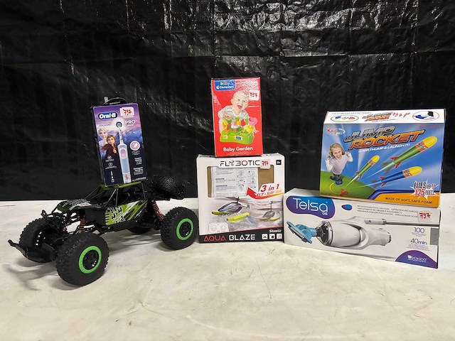 Partij - speelgoed - retourgoederen - afbeelding 1 van  1