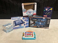 Partij - speelgoed - retourgoederen - afbeelding 1 van  1