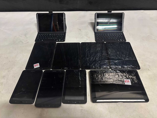 Partij - tablets (10x) - afbeelding 1 van  2