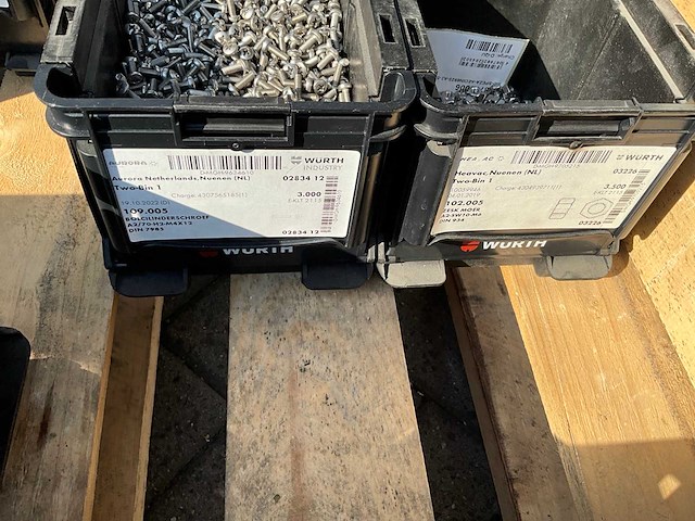Partij - würth - bouten - moeren en bevestigingsmaterialen - afbeelding 11 van  17