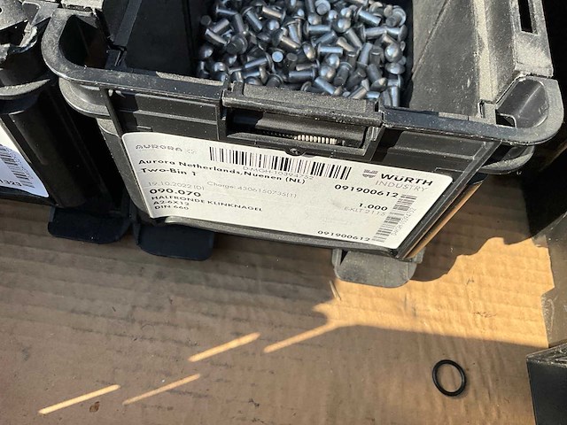 Partij - würth - bouten - moeren en bevestigingsmaterialen - afbeelding 8 van  21