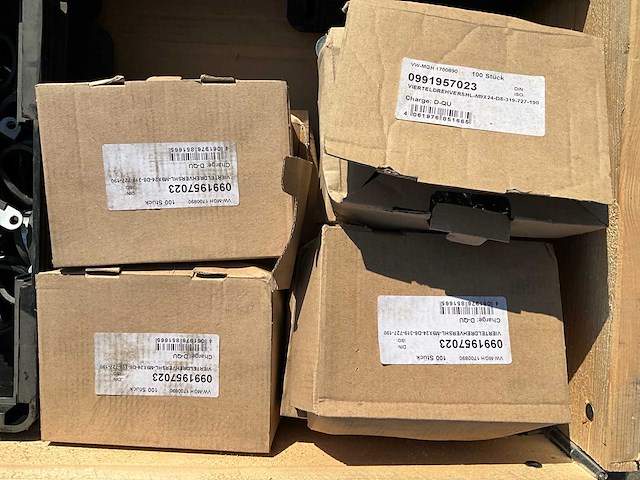 Partij - würth - bouten - moeren en bevestigingsmaterialen - afbeelding 11 van  19