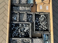 Partij - würth - bouten - moeren en bevestigingsmaterialen - afbeelding 4 van  19