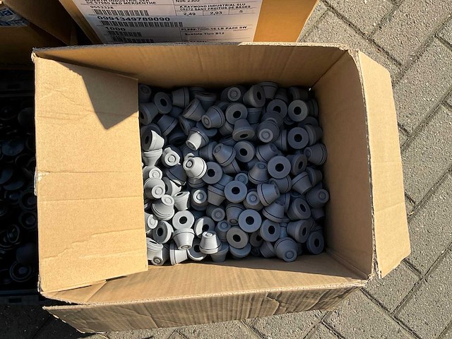 Partij - würth - bouten - moeren en bevestigingsmaterialen - afbeelding 9 van  12