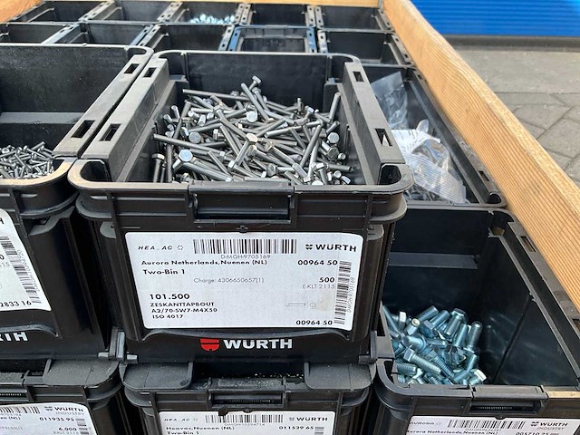 Partij - würth - bouten - moeren en bevestigingsmaterialen - afbeelding 1 van  21