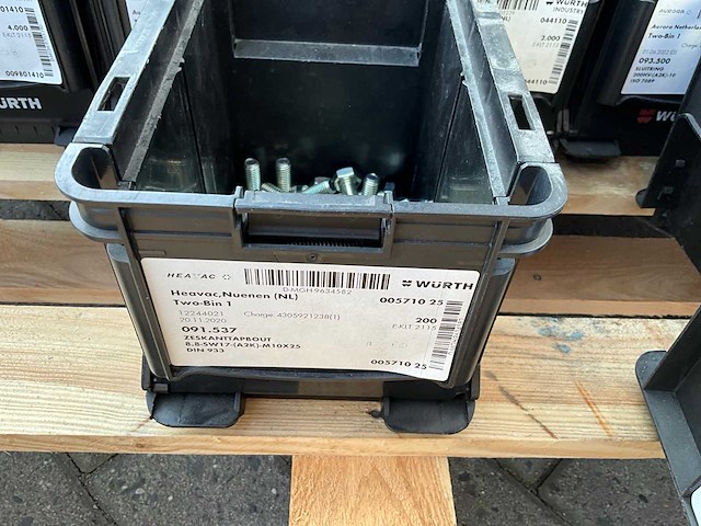 Partij - würth - bouten - moeren en bevestigingsmaterialen - afbeelding 18 van  18