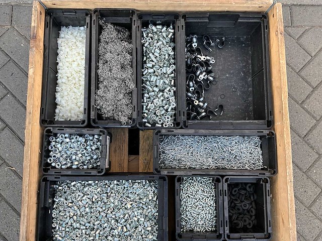 Partij - würth - bouten - moeren en bevestigingsmaterialen - afbeelding 4 van  15