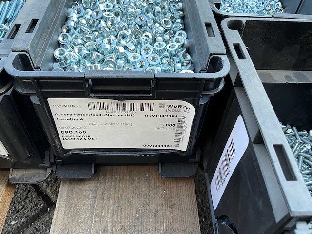 Partij - würth - bouten - moeren en bevestigingsmaterialen - afbeelding 14 van  18
