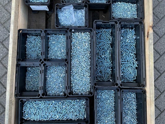 Partij - würth - bouten - moeren en bevestigingsmaterialen - afbeelding 4 van  18