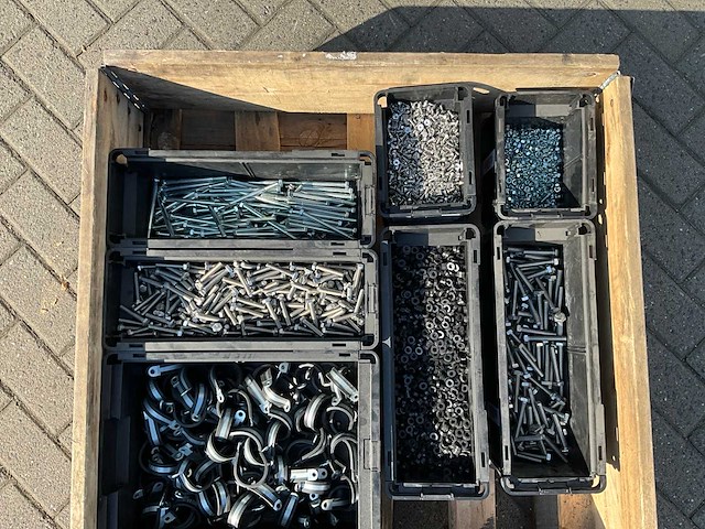 Partij - würth - bouten - moeren en bevestigingsmaterialen - afbeelding 5 van  12