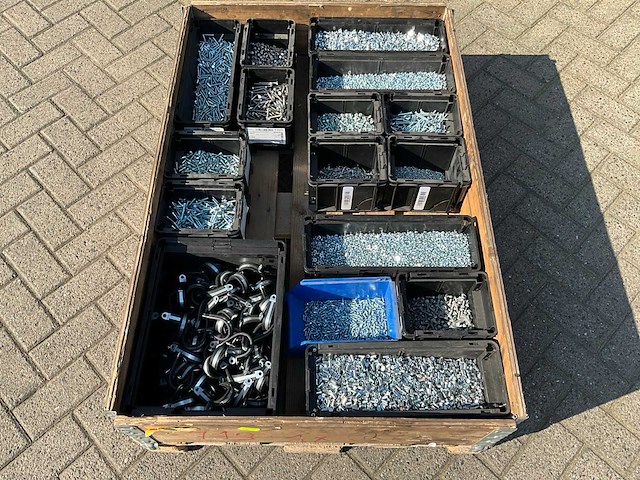 Partij - würth - bouw- en bevestigingsmateriaal - afbeelding 12 van  21