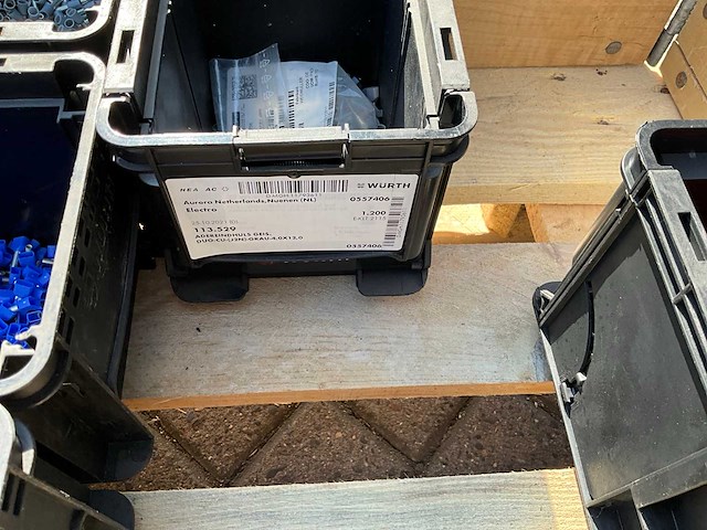 Partij - würth - zekeringen en elektrisch aansluit- en bevestigingsmateriaal - afbeelding 18 van  24