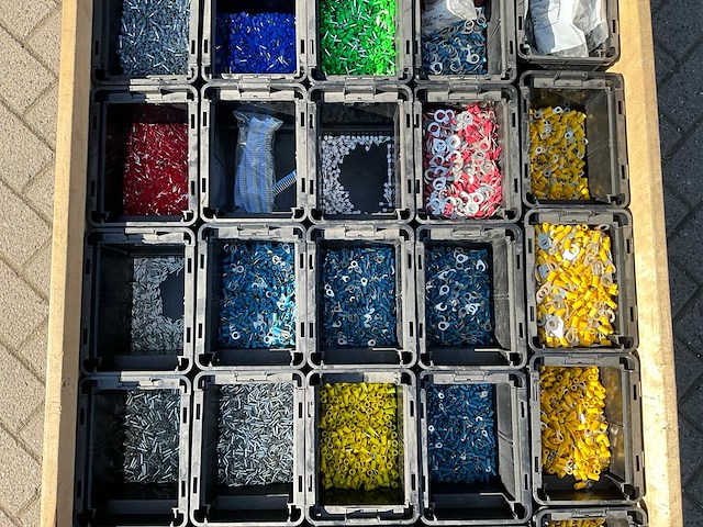 Partij - würth - zekeringen en elektrisch aansluit- en bevestigingsmateriaal - afbeelding 4 van  24
