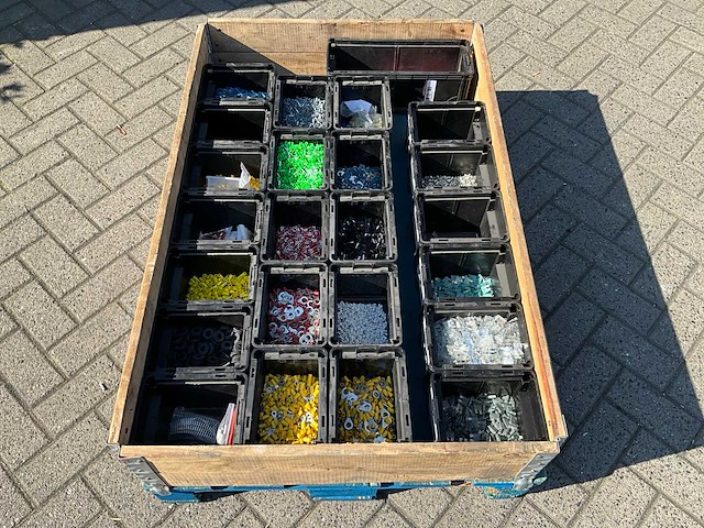 Partij - würth - zekeringen en elektrisch aansluit- en bevestigingsmateriaal - afbeelding 2 van  18