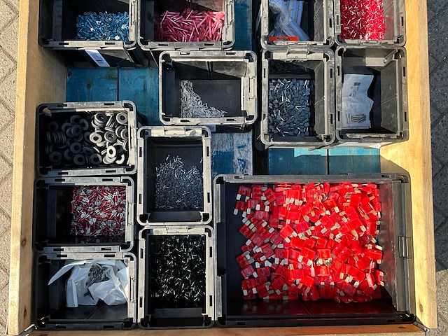Partij - würth - zekeringen en elektrisch aansluit- en bevestigingsmateriaal - afbeelding 3 van  20