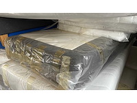 Partij 1 - mtf matras retouren - afbeelding 13 van  15