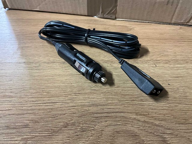 Partij 12v laadkabels - afbeelding 1 van  2