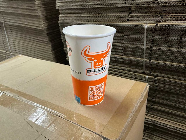 Partij 16oz drinking cups ‘bullies’ (2600x) - afbeelding 1 van  3