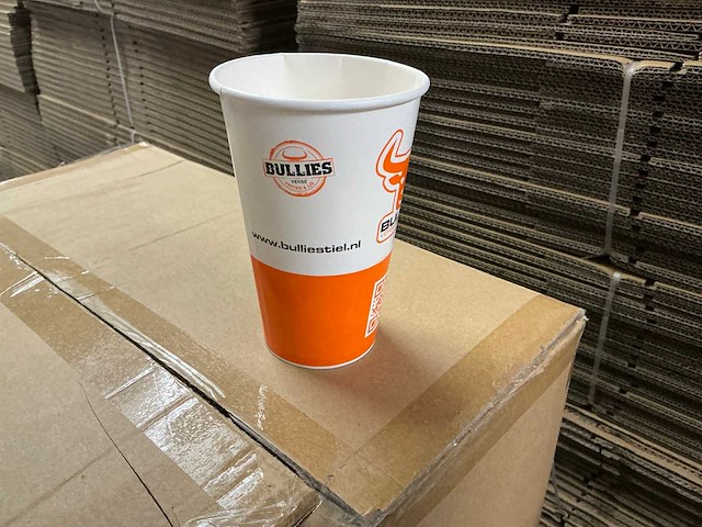 Partij 16oz drinking cups ‘bullies’ (2600x) - afbeelding 2 van  3