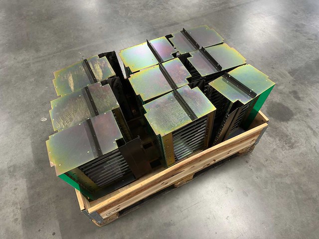 Partij 19” eurocard subracks - afbeelding 4 van  6