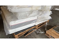 Partij 2- mtf matras, topper en matraskern retouren - afbeelding 9 van  15