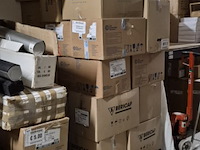 Partij 2 pallets en los spul gebruikt en nieuw aantal 1 partij. - afbeelding 1 van  9