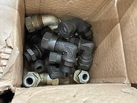 Partij 20 mm haakse knelkoppeling - afbeelding 3 van  4