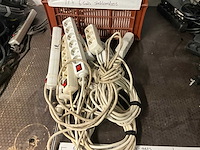 Partij 230volt stekkerblokken - afbeelding 2 van  3
