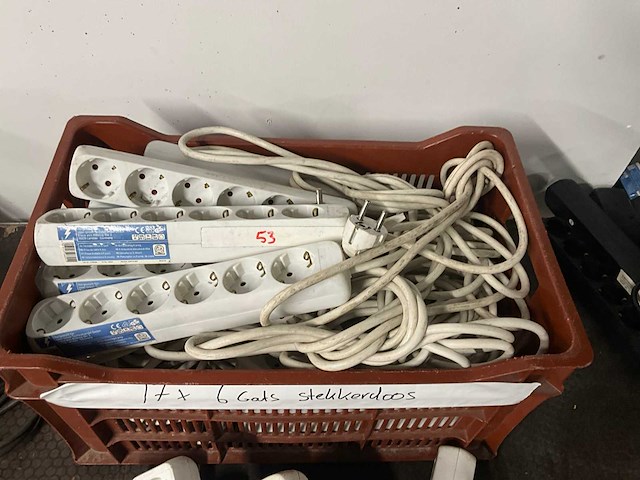 Partij 230volt stekkerblokken - afbeelding 3 van  3