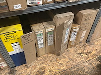 Partij (257 stuks) auto condensors voor diverse personen auto’s o.a vw, audi en opel - afbeelding 3 van  24