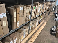 Partij (257 stuks) auto condensors voor diverse personen auto’s o.a vw, audi en opel - afbeelding 12 van  24