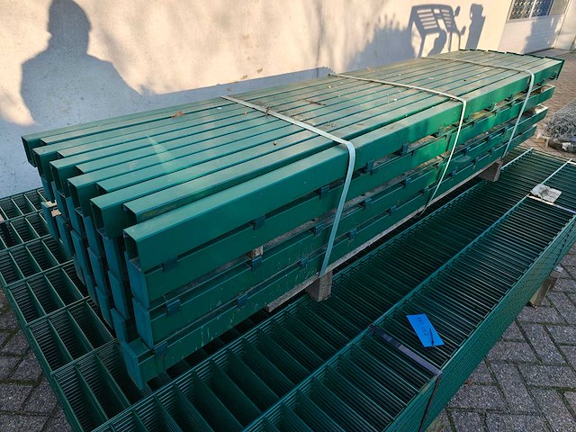 Partij 25x dubbelstaafs hekwerkpanelen 8 / 6 / 8 - 163 hoog met palen - afbeelding 2 van  10