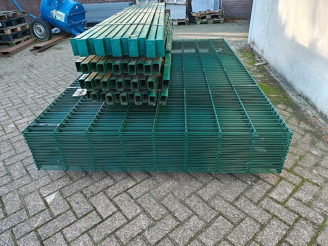 Partij 25x dubbelstaafs hekwerkpanelen 8 / 6 / 8 - 163 hoog met palen - afbeelding 5 van  10