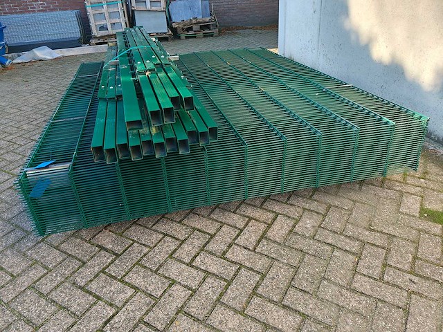 Partij 25x dubbelstaafs hekwerkpanelen 8 / 6 / 8 - 203 hoog met palen - afbeelding 5 van  10