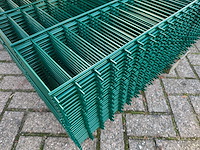Partij 25x dubbelstaafs hekwerkpanelen 8 / 6 / 8 - 203 hoog met palen - afbeelding 8 van  10
